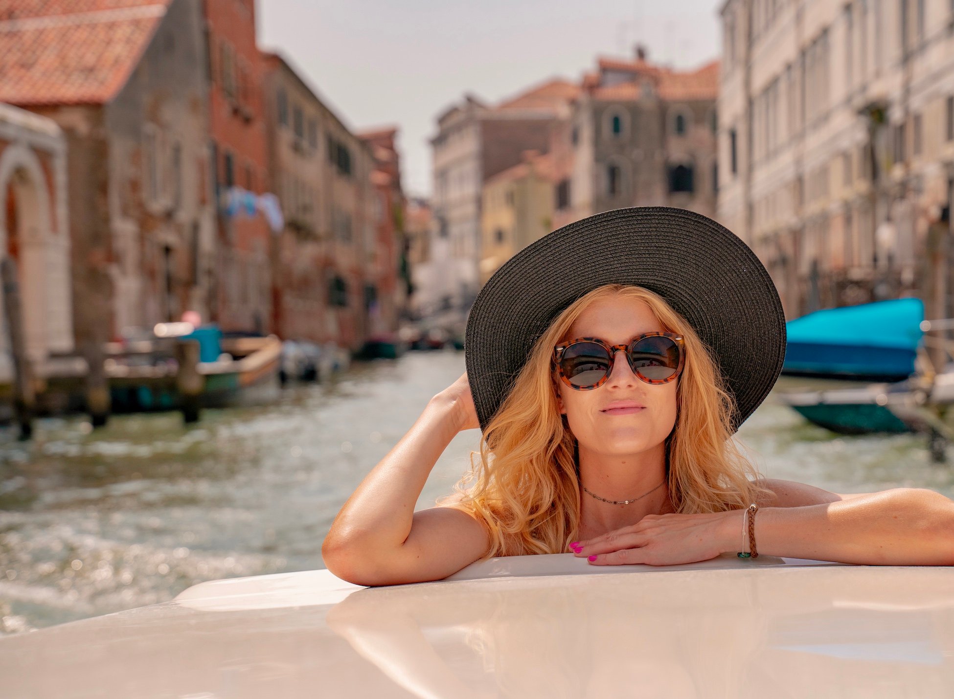 Why your eyes randomly unfocus (and how it's related to ADHD)